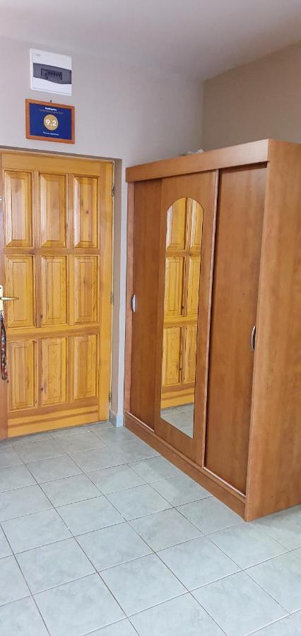 Venusz Apartman Cserkeszőlő Eksteriør bilde